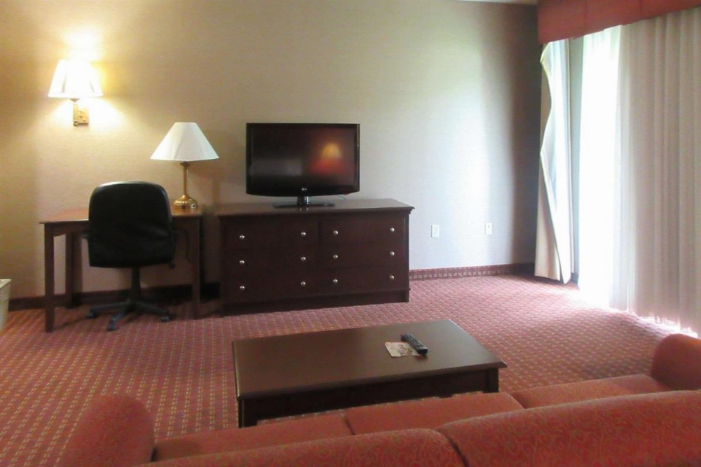 Double Room with Two Double Beds - Non Smoking/Pet Friendly